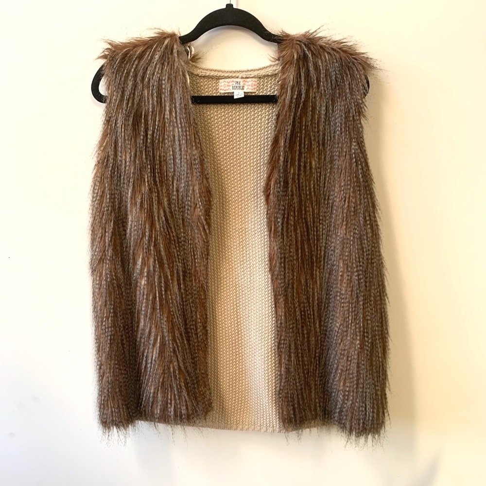 Faux fur vest